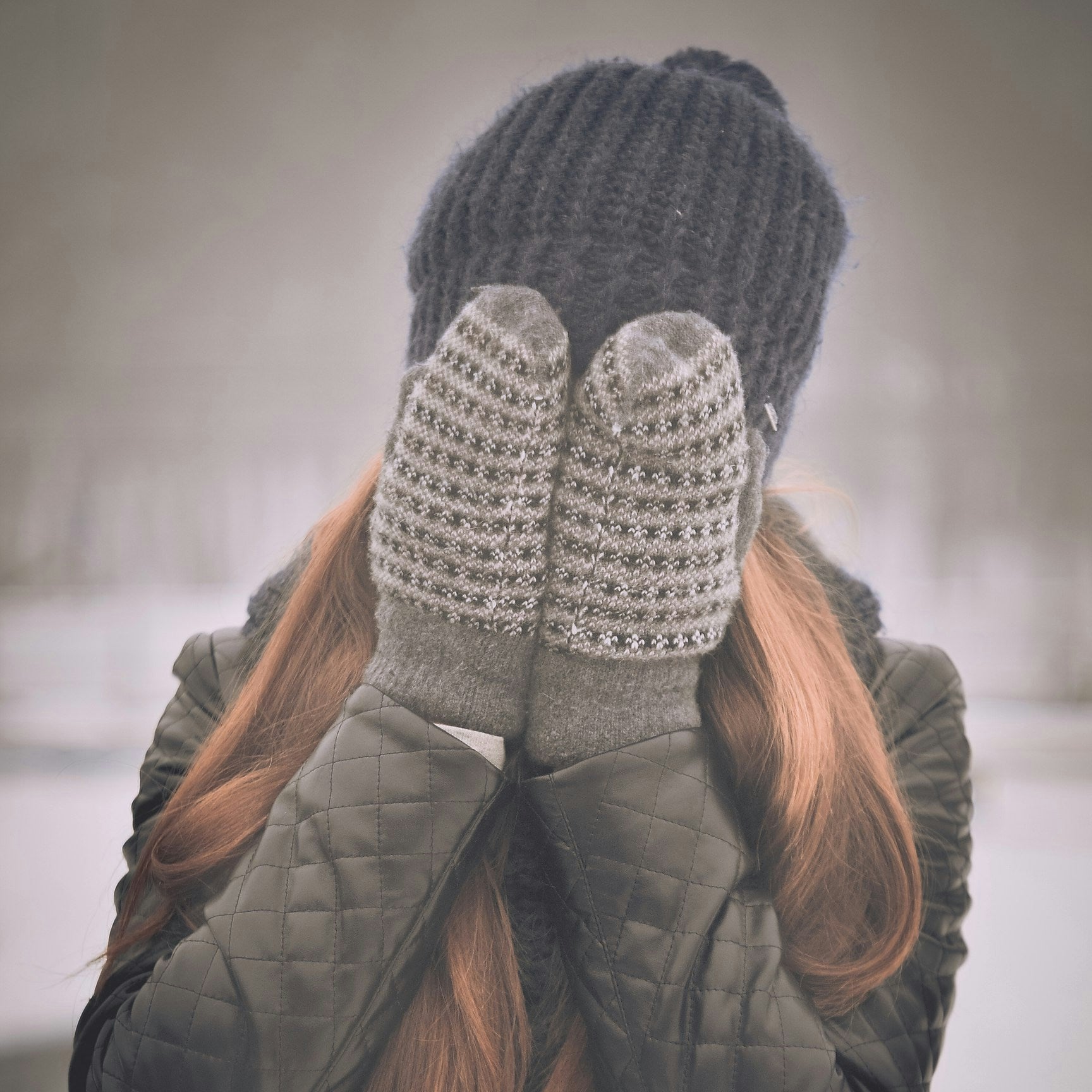 Grey Speckled Mittens